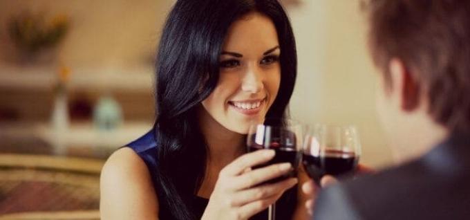 советы женщинам-инсайдерам - выпейте вина
